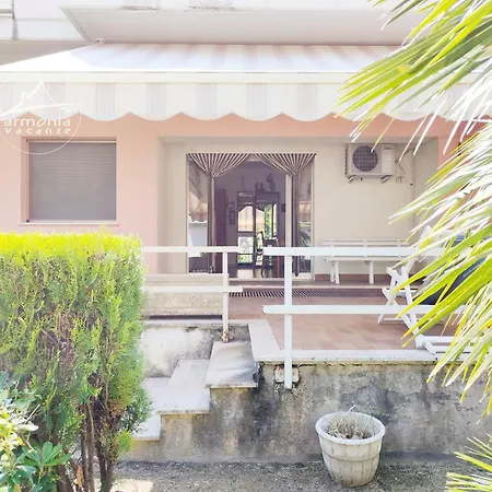 Trilocale Garden 6 Posti Rc24 روزيتو ديلي أبروتسي