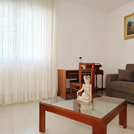 Appartamento Trilocale Garden 6 Posti Rc24 Roseto Degli Abruzzi