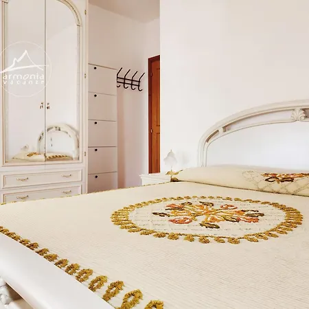 Trilocale Garden 6 Posti Rc24