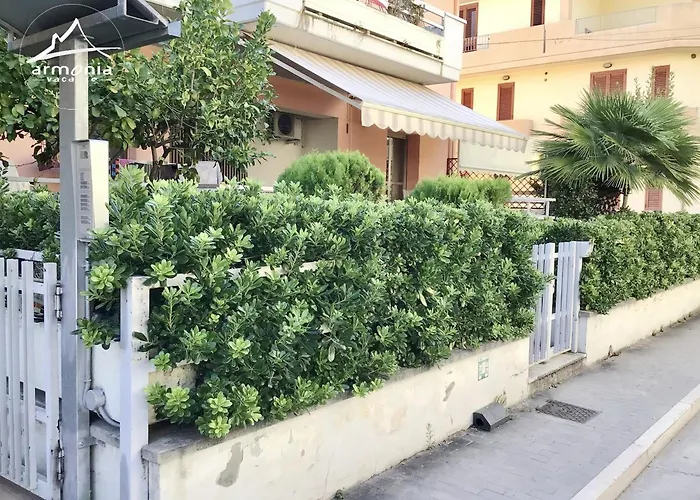 Trilocale Garden 6 Posti Rc24